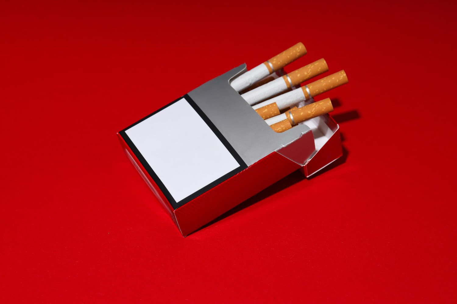 Aumento impuesto tabaco indiana